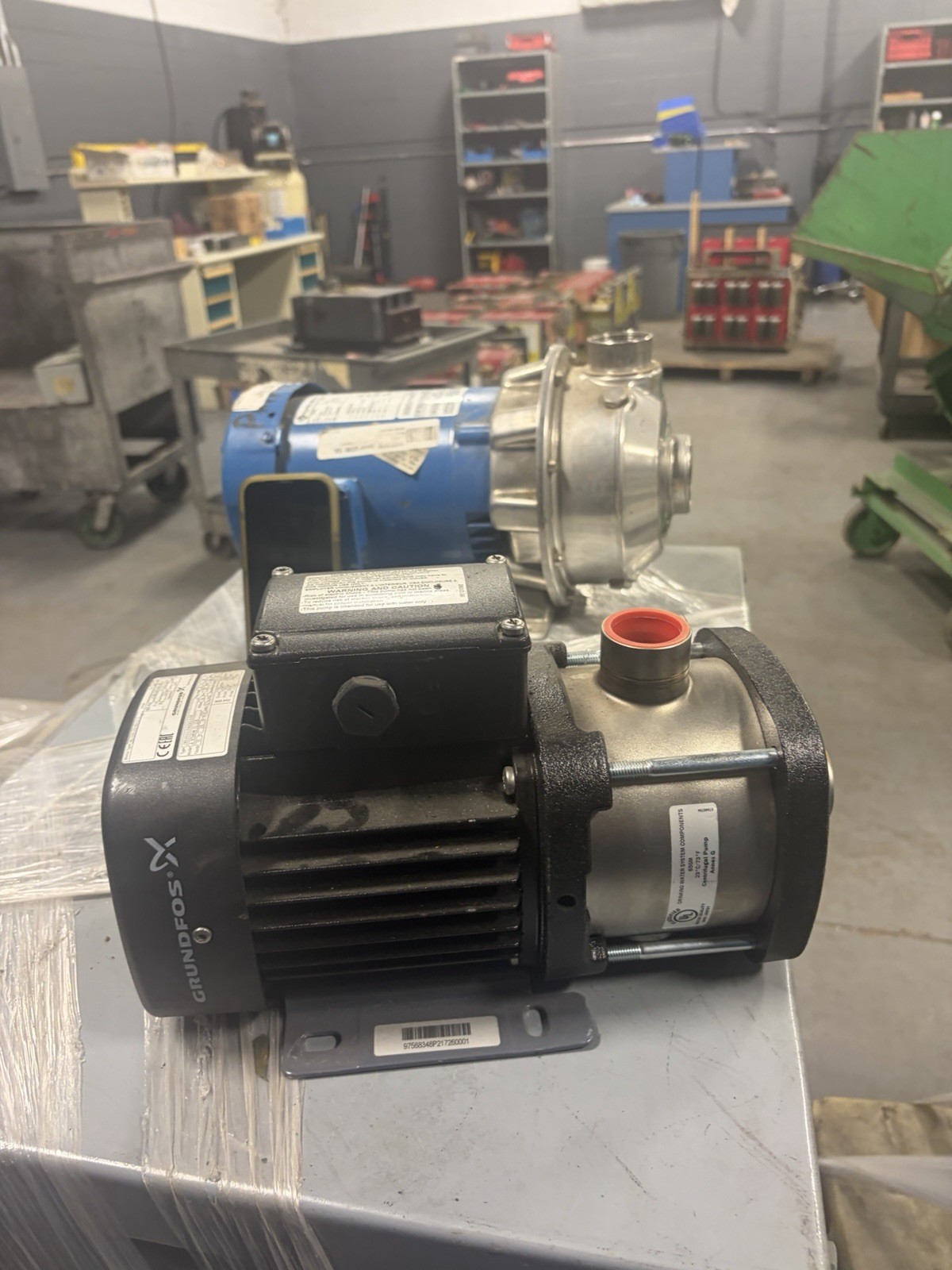 NEW NO BOX GUNDFOS ML71BA-E-C-CMS1B 440-480V 1.7-1.8A MOTOR DRIVEN PUMP