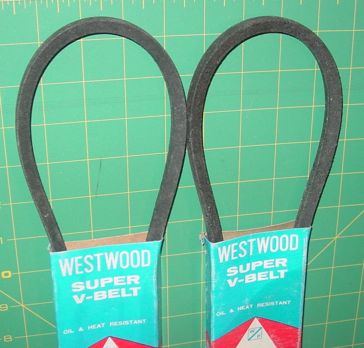 LOT OF 2 Westwood 4L-370 SUPER V-BELT HEAVY LOAD EXTREME OIL HEAT NOS USA MADE