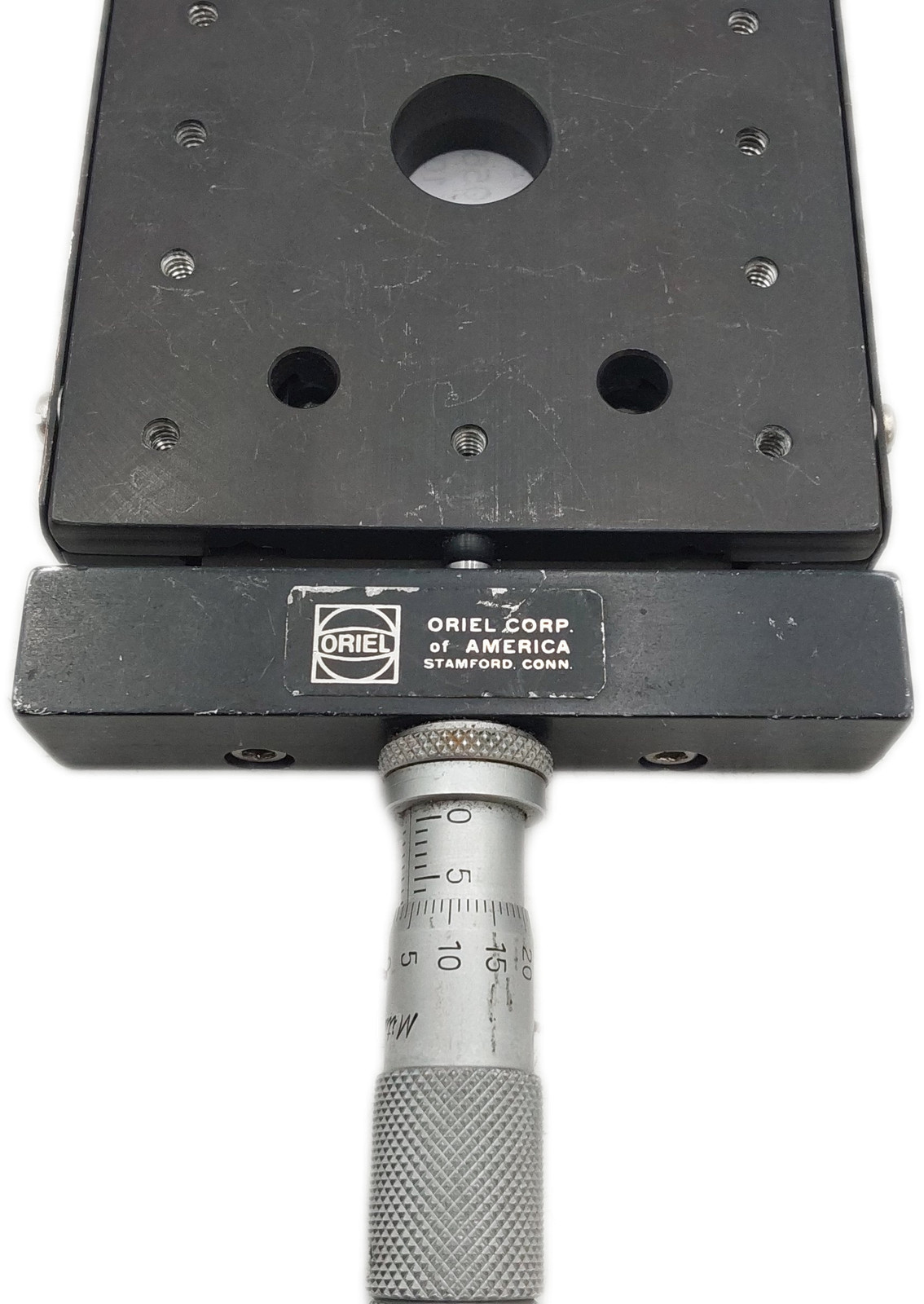 Oriel 3″x3.5″ Translation Positioner Stage w/0-13mm Mitutoyo Mic