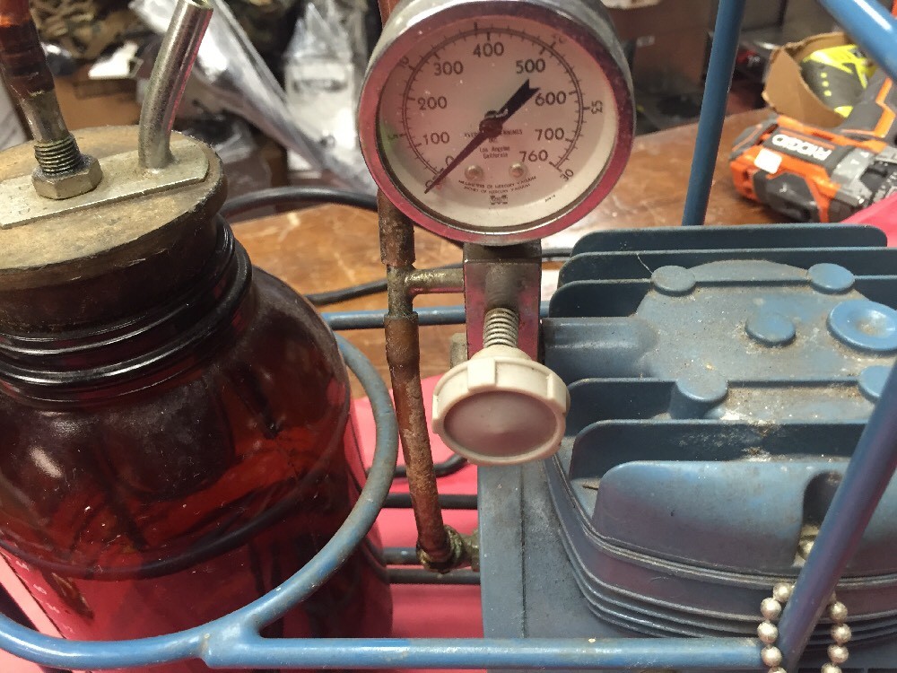 Everest & Jennings H-95 Lightweight Portable Aspirator Machine