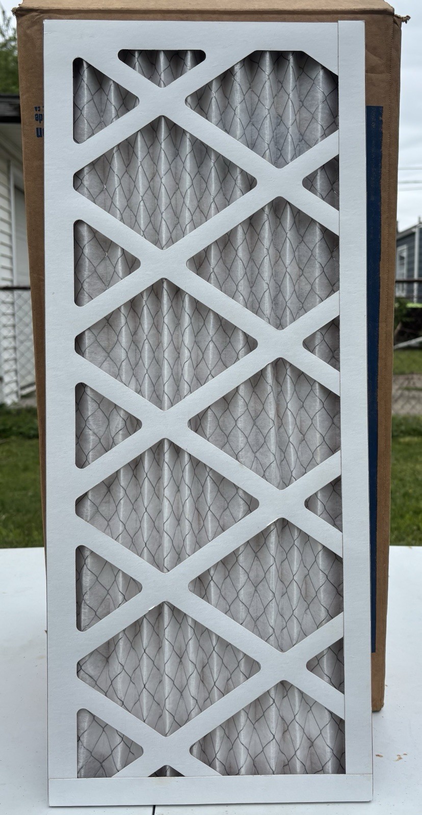 Koch 10x24x1 Multi-Pleat XL8 Air Filters 102-041-299 Case of 12 – NEW OPEN BOX!