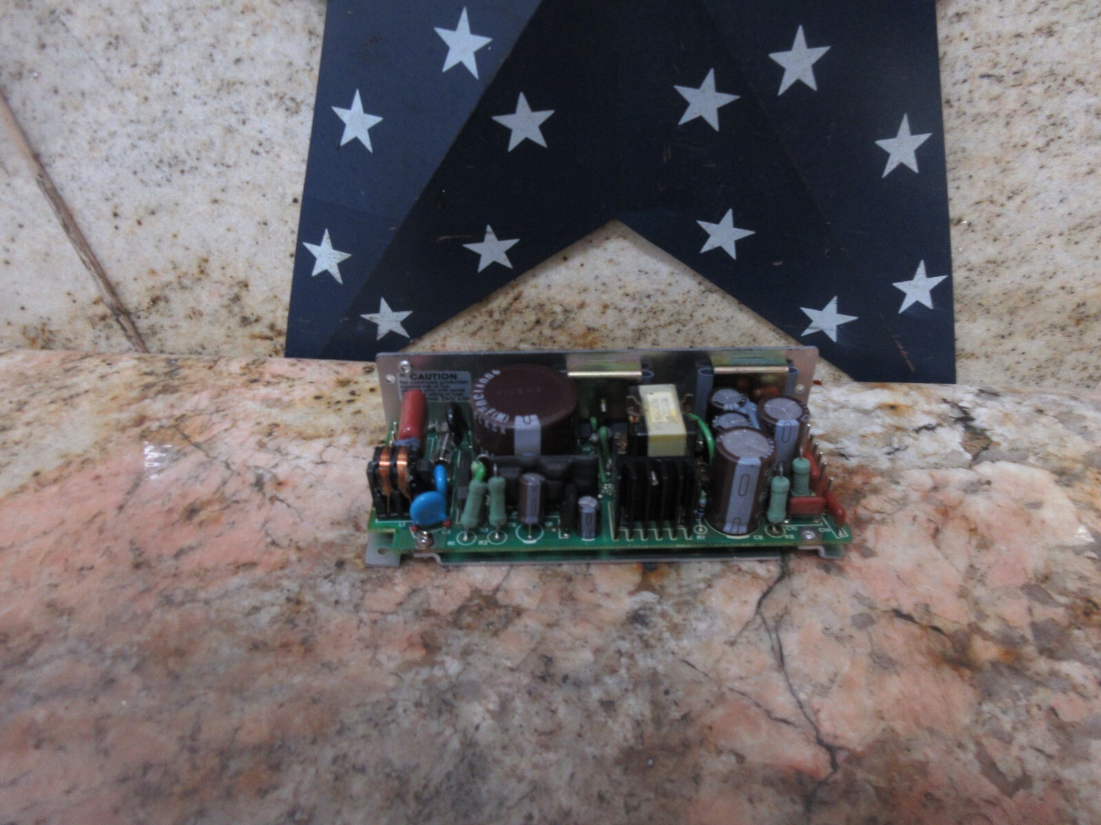 NEMIC LAMBDA POWER SUPPLY LWT-3B/01 42W