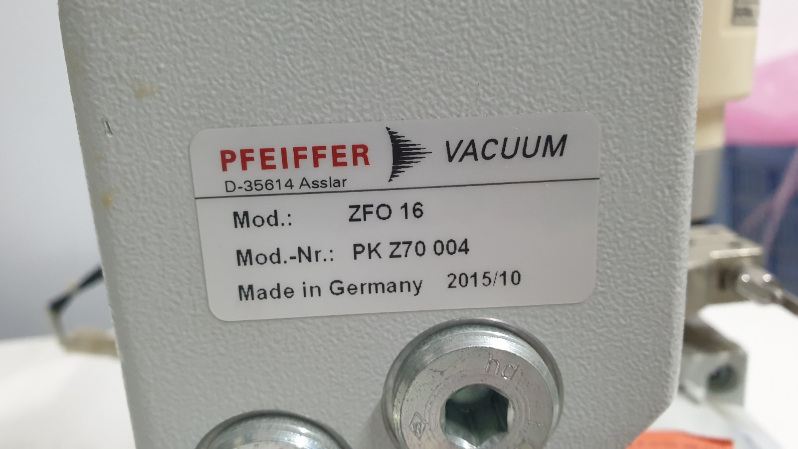 Pfeiffer Vacuum DUO 3 Rotary Vane Pump P/N PK D57 709 A