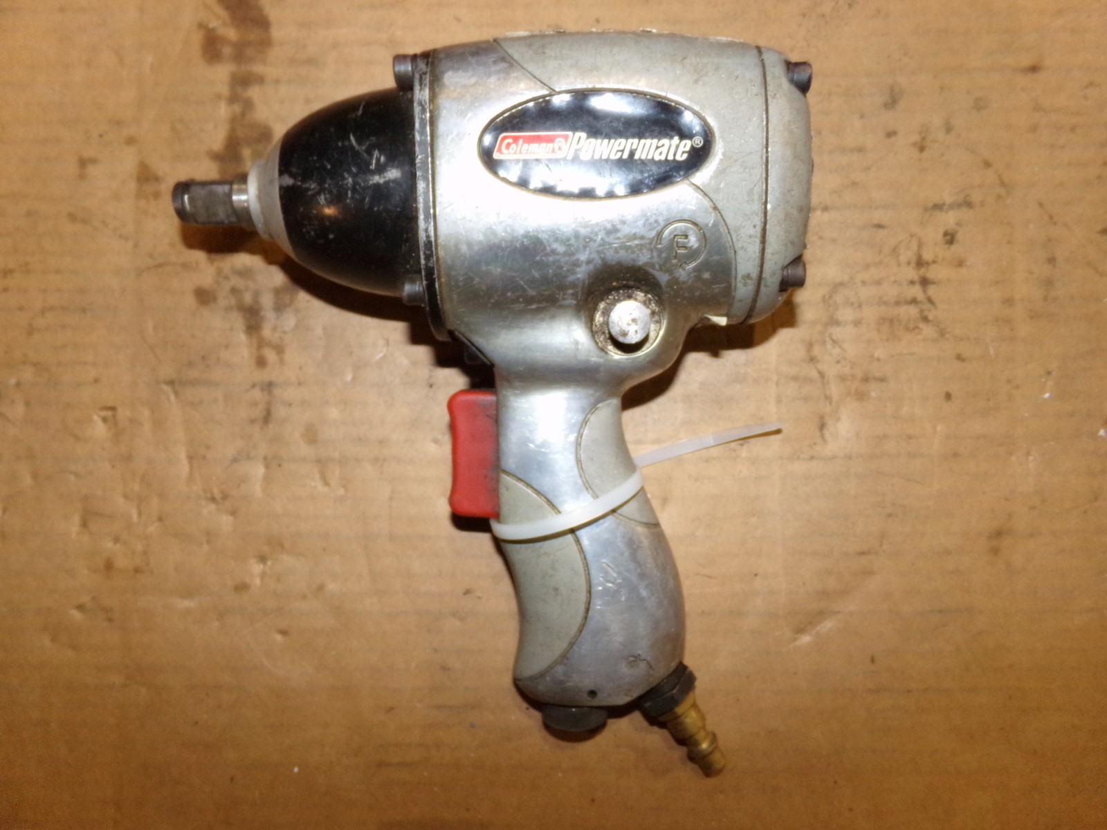Coleman Powermate 024-0077CT Air Impact Tool *FREE SHIPPING*