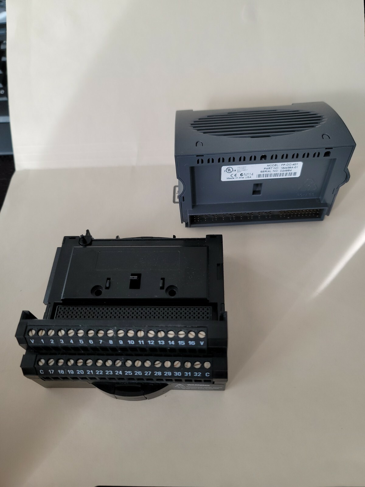 NATIONAL INSTRUMENT FIELD POINT FP-DO-401 16-CHw SOURCING DISCRETE OUTPUT MODULE