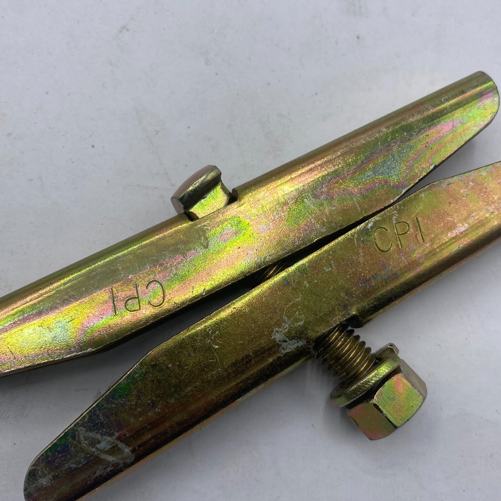 COOPER B-LINE RUNWAY STRINGER JUNCTION KIT BUTT SPLICE CLAMP QTY.1 ⭐