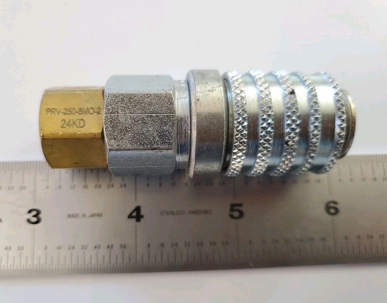 1 NEW PARKER PD STYLE TEST PORT PD260 COUPLER PRV-250-6MO-2 FREE SHIPPING