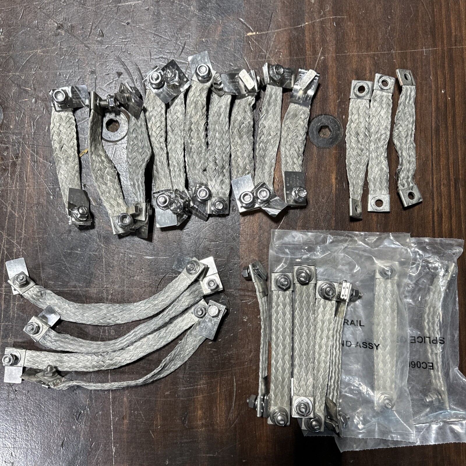 Lot of 24 New/Used Wiley Webb Bonding Jumper 8.0 – Electrical Splice