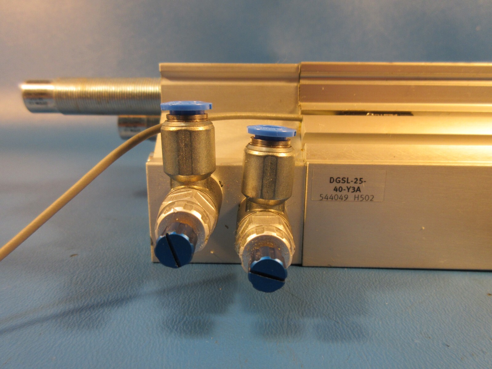 USED Festo DGSL-25-40-Y3A, 544049, Mini Slide, 40mm Stroke, Hydraulic Shock Abso