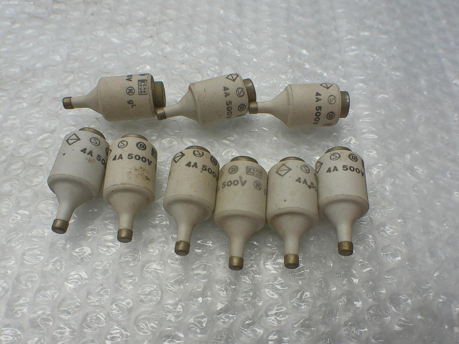 INDUSTRIAL SPARE 4A 500V FUSE LOT OF 9 NSNP