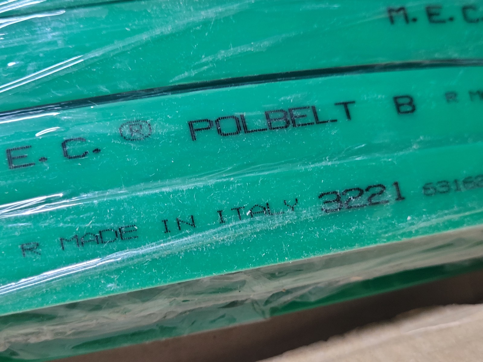M.E.C. Thermoplastic Polbelt B Green Length: 100′ Made In Italy (New)