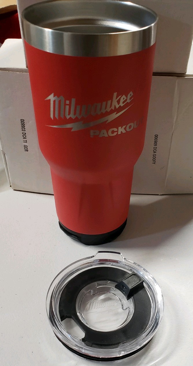 Milwaukee 48-22-8393R Packout 30 Oz Red Tumbler – Way below retail price