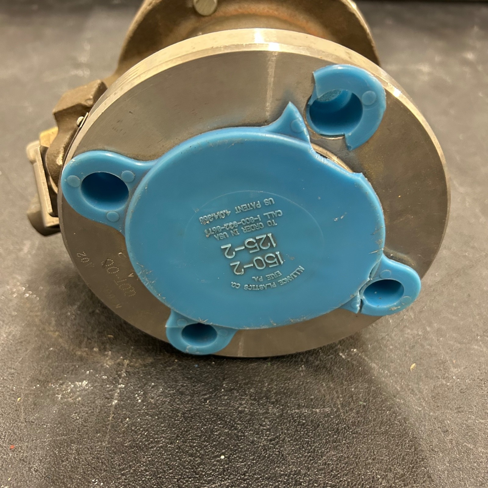 Cooper WKM Dynaseal Ball Valve Mod 310D 275 PSI 2F B112