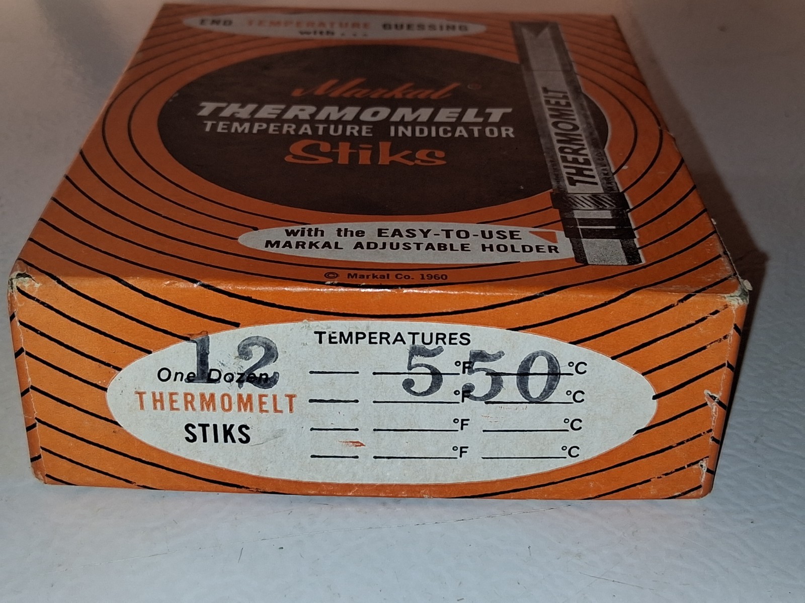 MARKAL THERMOMELT TEMPERATURE INDICATOR STICKS WITH EASY-TO-USE ADUSTABLE HOLDER