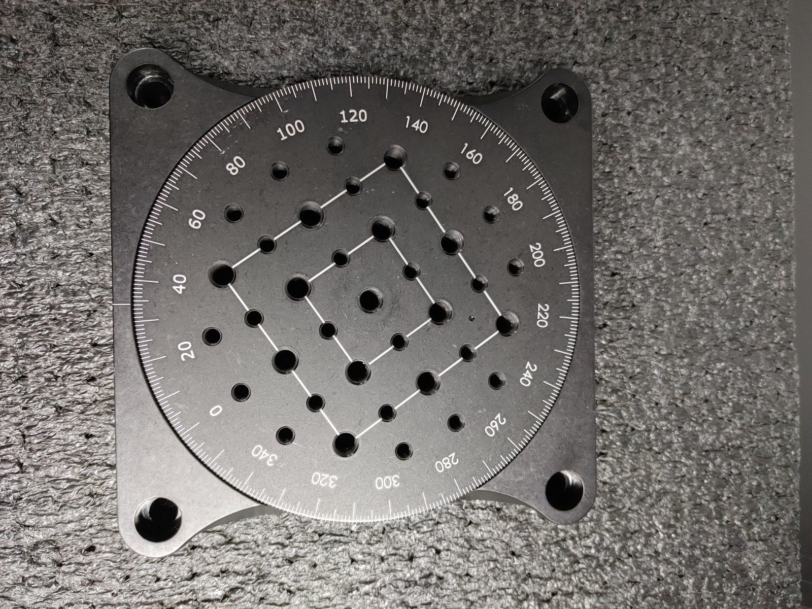 NEWPORT RP03/M Ø4.3″ Metric Manual Rotation Stage