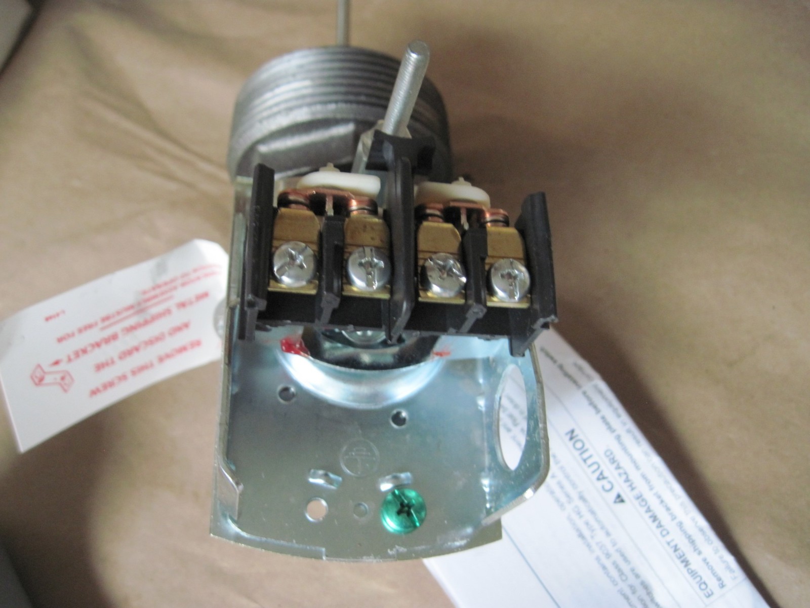 Telemecanique 9037HG32LZ20 Closed Tank Float Switch, Closes on Rise, Pumptrol