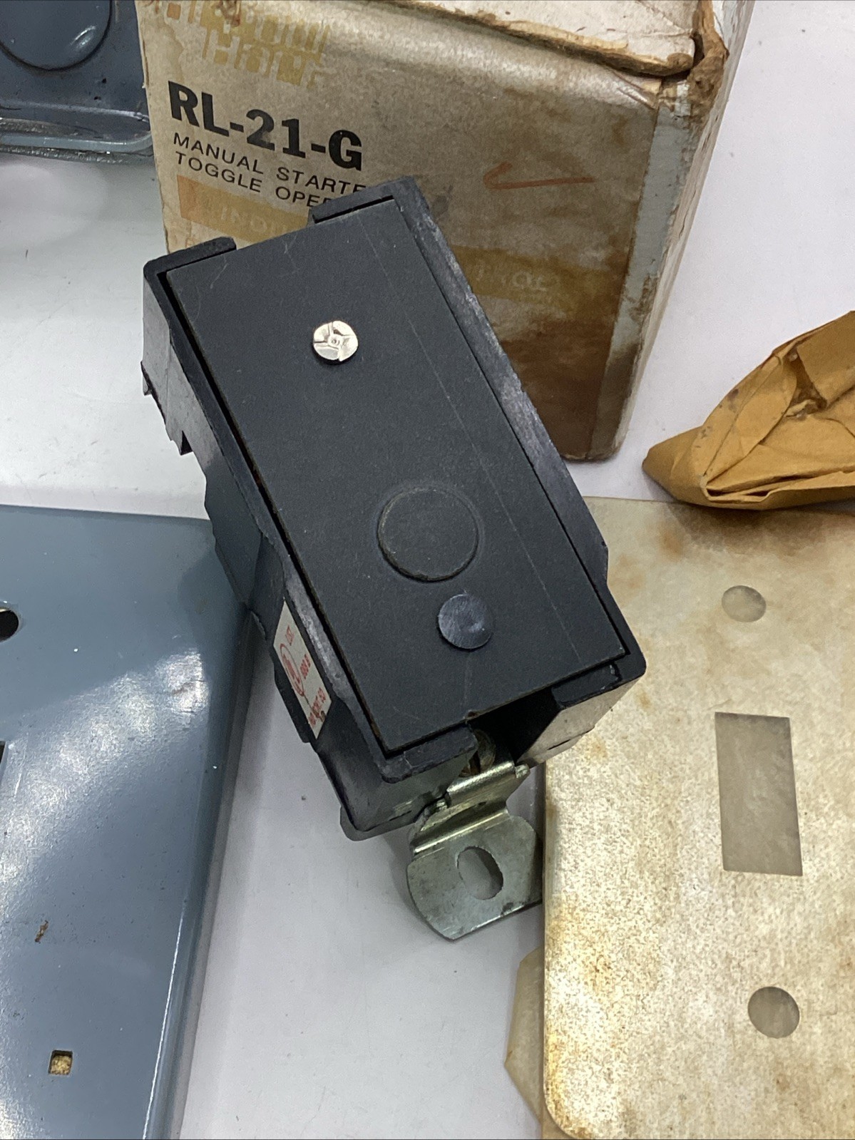 ARROW HART RL-21-G / RL21G Manual Starter NEMA 1 Enclosure 2 Pole 115/230V