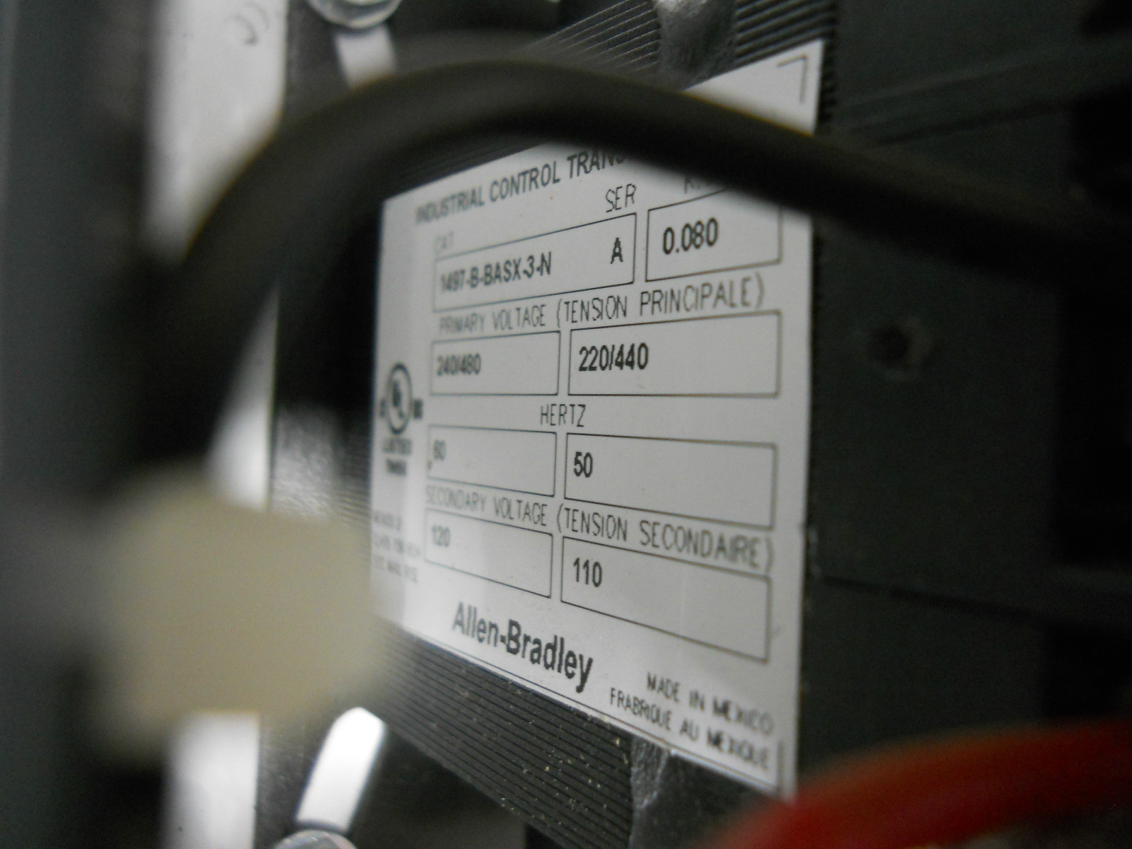 ALLEN BRADLEY MOTOR CONTROL 216TA-4P0KB-14RLX-37CA-X 22B-D4PON104 1321-3R4-B