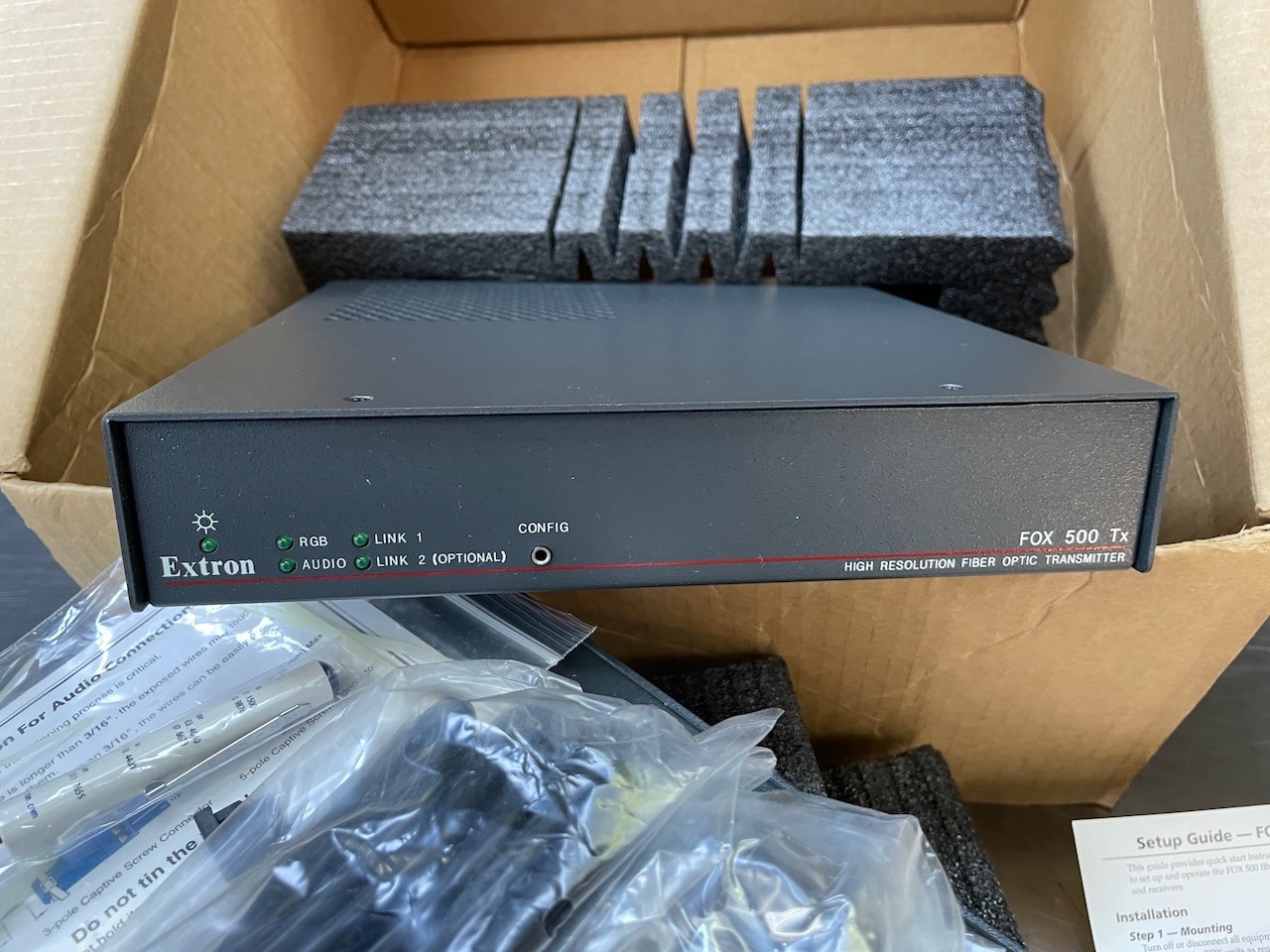 Extron Electronics Fox 500 Tx & Rx Fiber Optic Transmitter with Accessories NIB