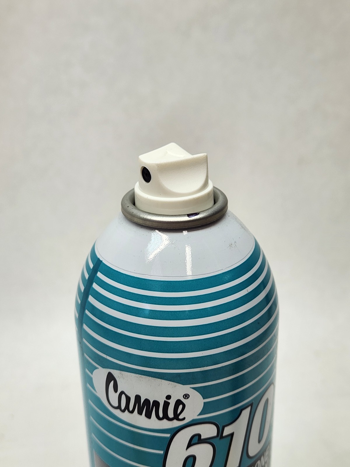 1 Can of Camie #610 Upholstery Silicone Release & Lubricant Spray 12 oz.