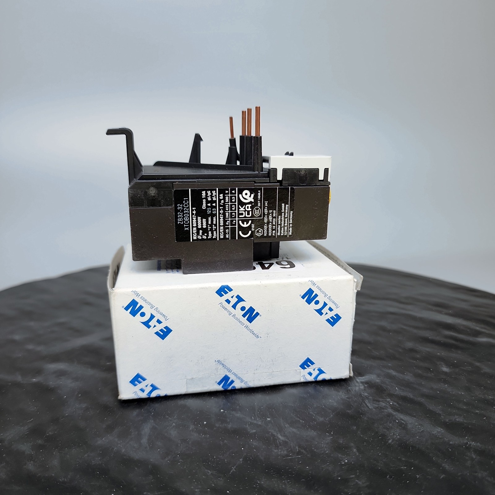 EATON ZB32-32/XTOB032CC1 Thermal Overload Motor Relay 24-32A 1NO+1NC NIB ✅
