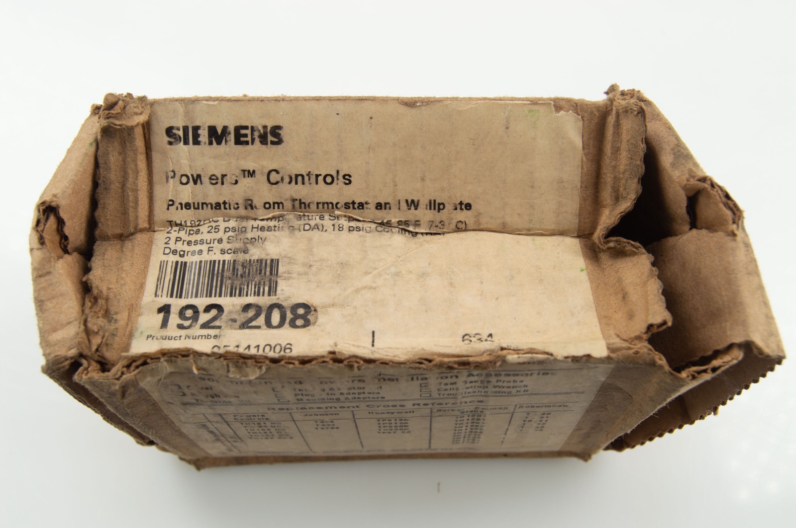 Siemens 192-208 Pneumatic Thermostat Dual Temperature Heating And Cooling