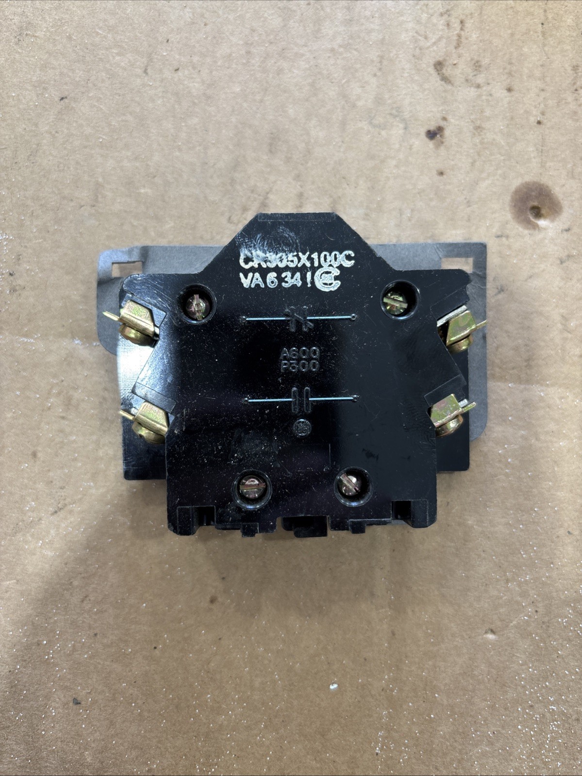 GE General Electric CR305X100C Auxiliary Contact