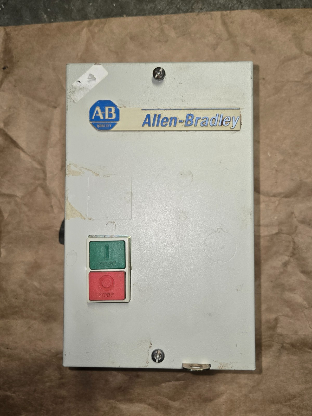 Allen Bradley 198E-BA966 Motor Controller Enclosure 109-A12AB3-A1E-1 AU-639800