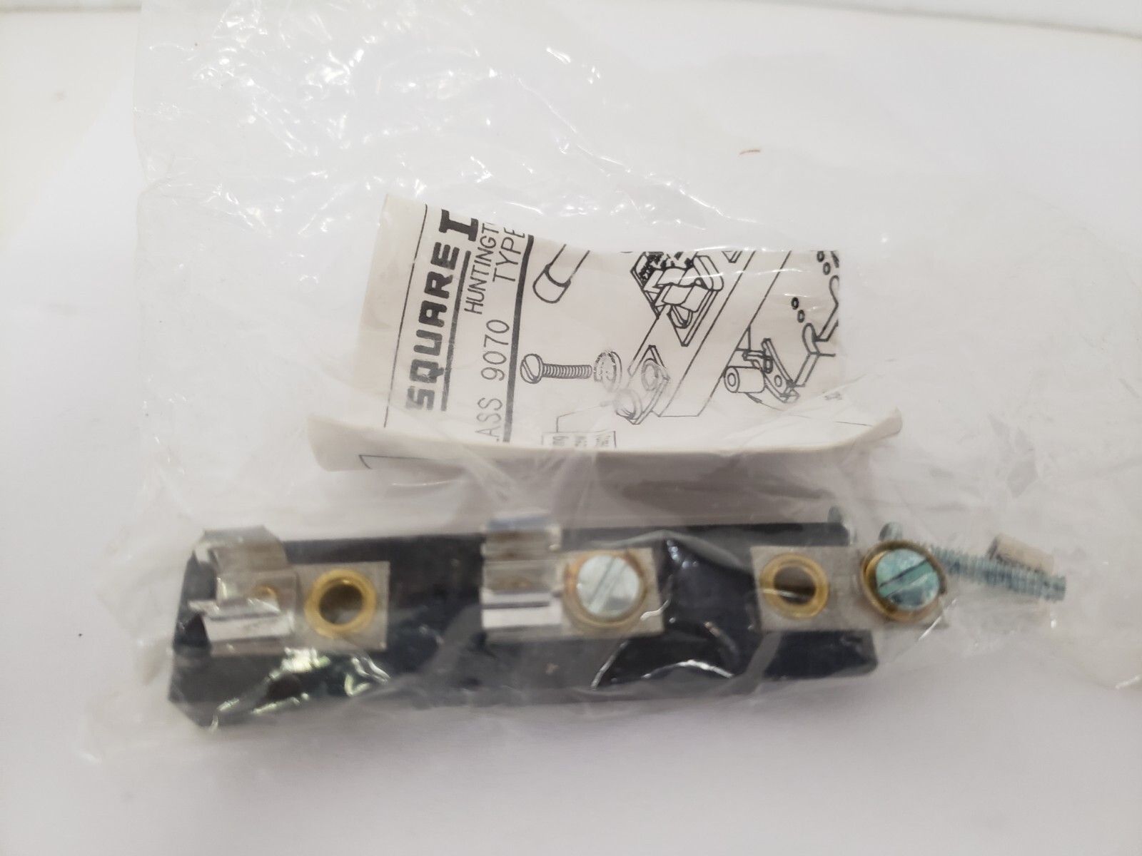 SQUARE D 9070-AP3 FUSE HOLDER 3 POLE SERIES A (LOT OF 3) NIB