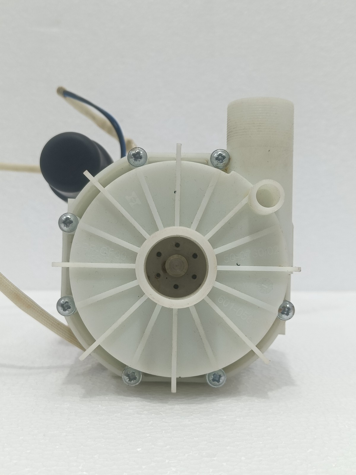 HOBART HALFLOWTIC COMPACT DRAIN WATER PUMP UP30-506 240V 3600 RPM 0,85 A GERMANY