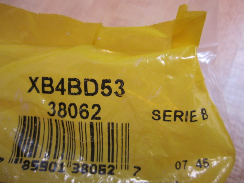 Telemecanique XB4-BD53 Spring Return Selector Switch XB4BD53