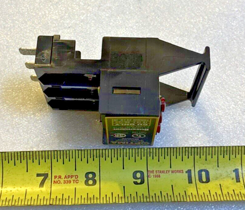Bussman Optima Overcurrent Protection Module with OPM-CC 200KA 30A 600V