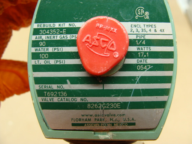 ASCO RED HAT SOLENOID VALVE 8262G230E 1/4″ NPT 17.1 WATTS 90PSI AIR/INERT GAS