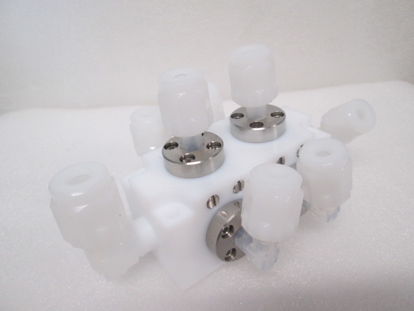 Manifold 3/8″ Assy, 1102589, New