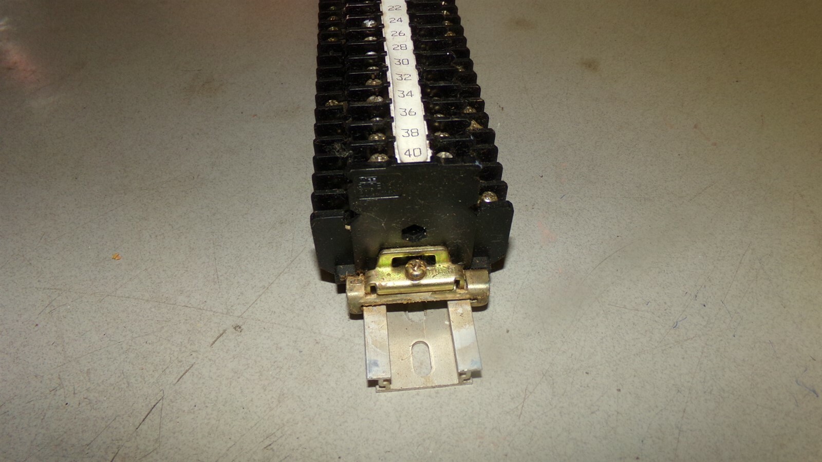Izumi BNL6 Terminal Strip *FREE SHIPPING*