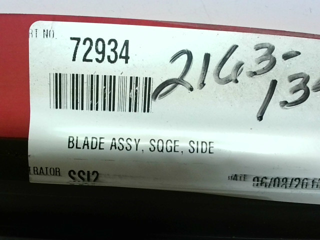 Tennant 72934 Blade Assy. Squeegee Side Red Gum Model 8400 8410 – New No Box