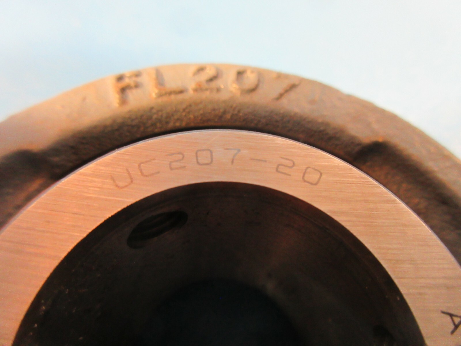 IDC, UCFL 207-20, 1 1/4″ Bore, 2 Bolt Flange Mount Bearing, Set Screw Locking