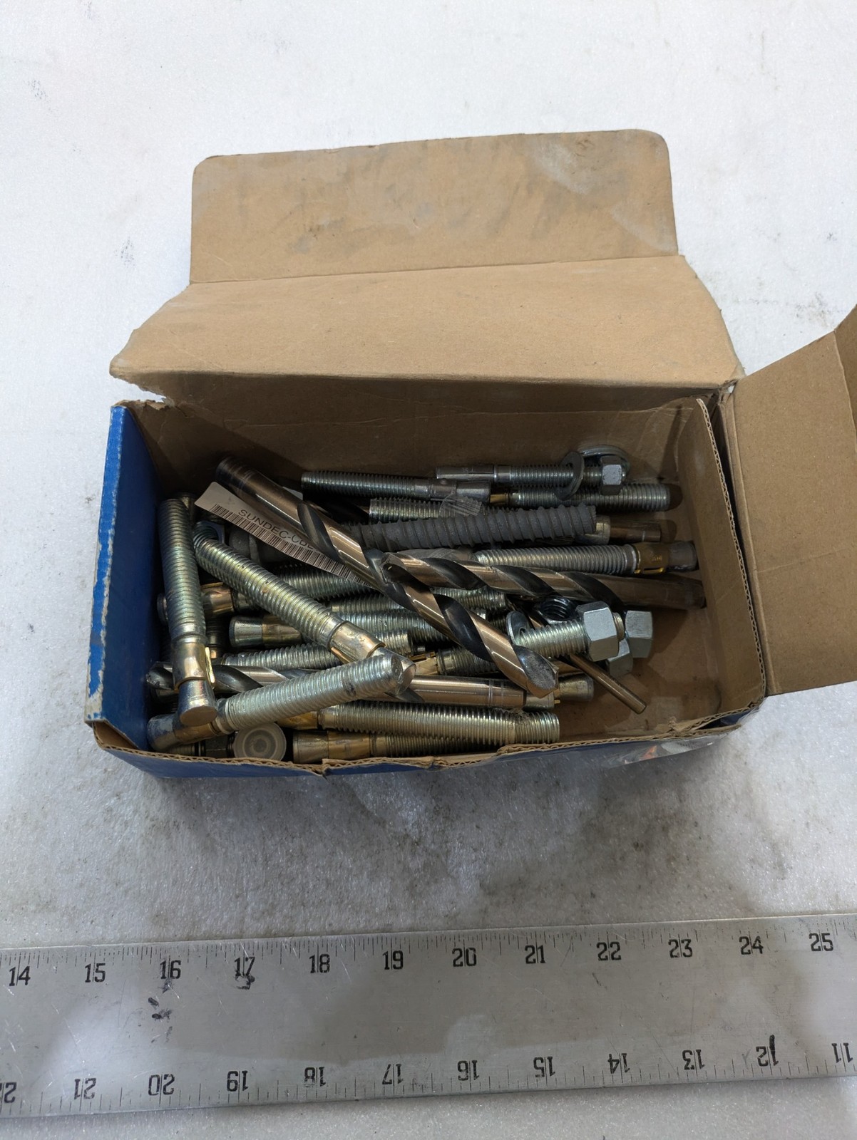 Fastenal 11562829 Mixed Lot Wedge Anchors Drill Bits Hardware OEM
