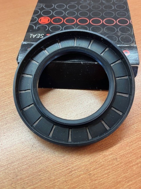 New TCM 50x60x8TC-BX Oil Seal Brand New in Box