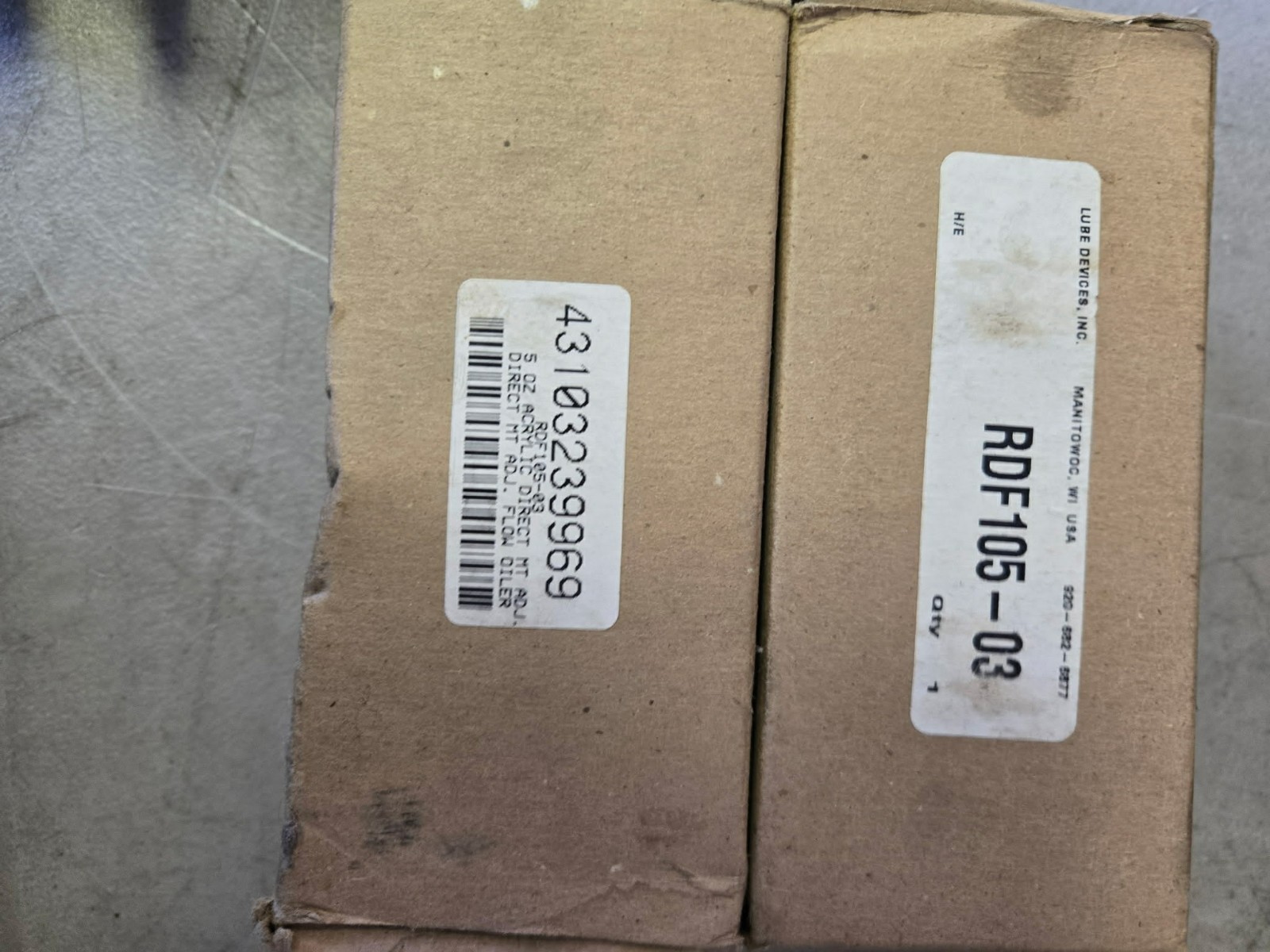 LDI Drop Feed Manual Oil Reservoir (RDF105-03)