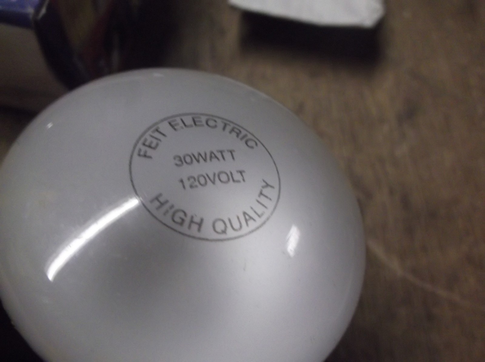 Feit Electric 30W 120V Light Bulb, High Quality *FREE SHIPPING*
