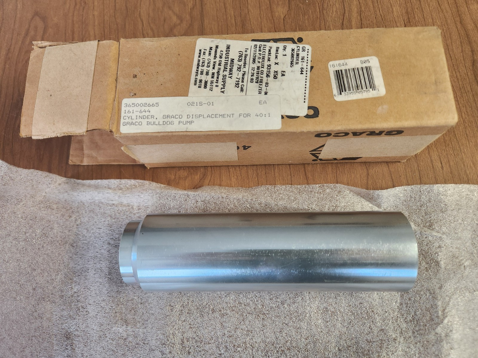 GRACO 161644 Displacement Cylinder for Graco Bulldog Pump New