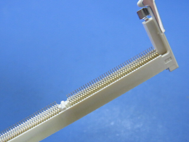 MOLEX 541421440 Qty of 25 per Lot Conn SO DIMM Socket SKT 144 POS 0.8mm Solder