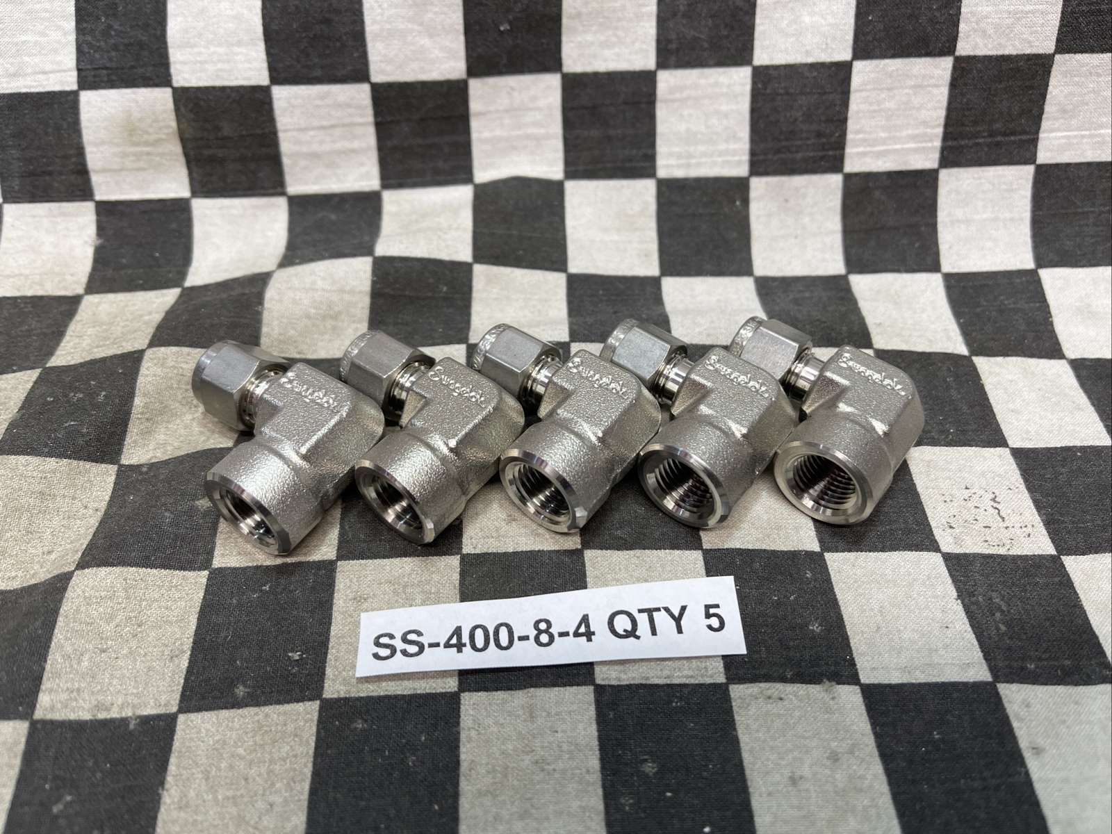 SWAGELOK FEMALE ELBOW SS-400-8-4 and SS-400-8-2, LOT OF 6, SHIPSAMEDAY#1606V39