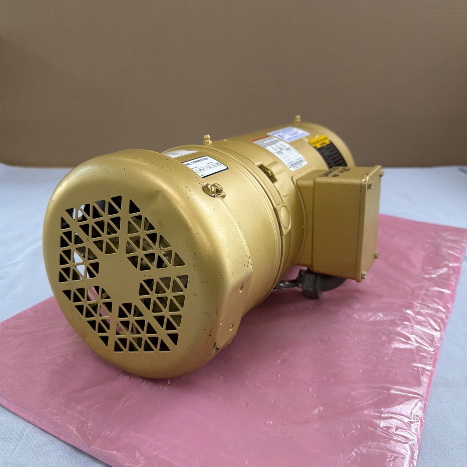 BALDOR VEBM3558T 35E060G073G1 105603100BQF 230/460V 5.6/2.8A NSNP