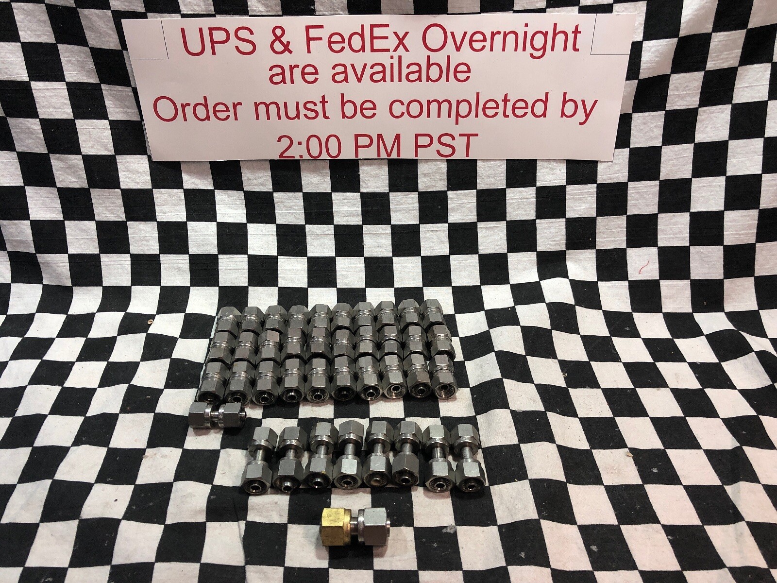 SWAGELOK Pre-Swaged Union PORT 1/4″, SS-401-PC, LOT OF 31, SHIPSAMEDAY