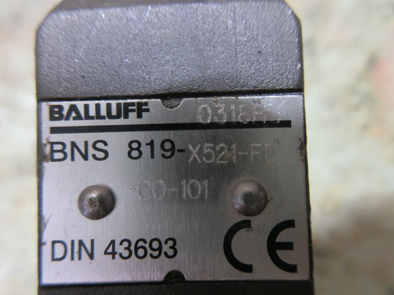 BALLUFF SAFETY SWITCH 0318HU BNS 819-X521-FD 60-101 DIN 43693 EACH 1