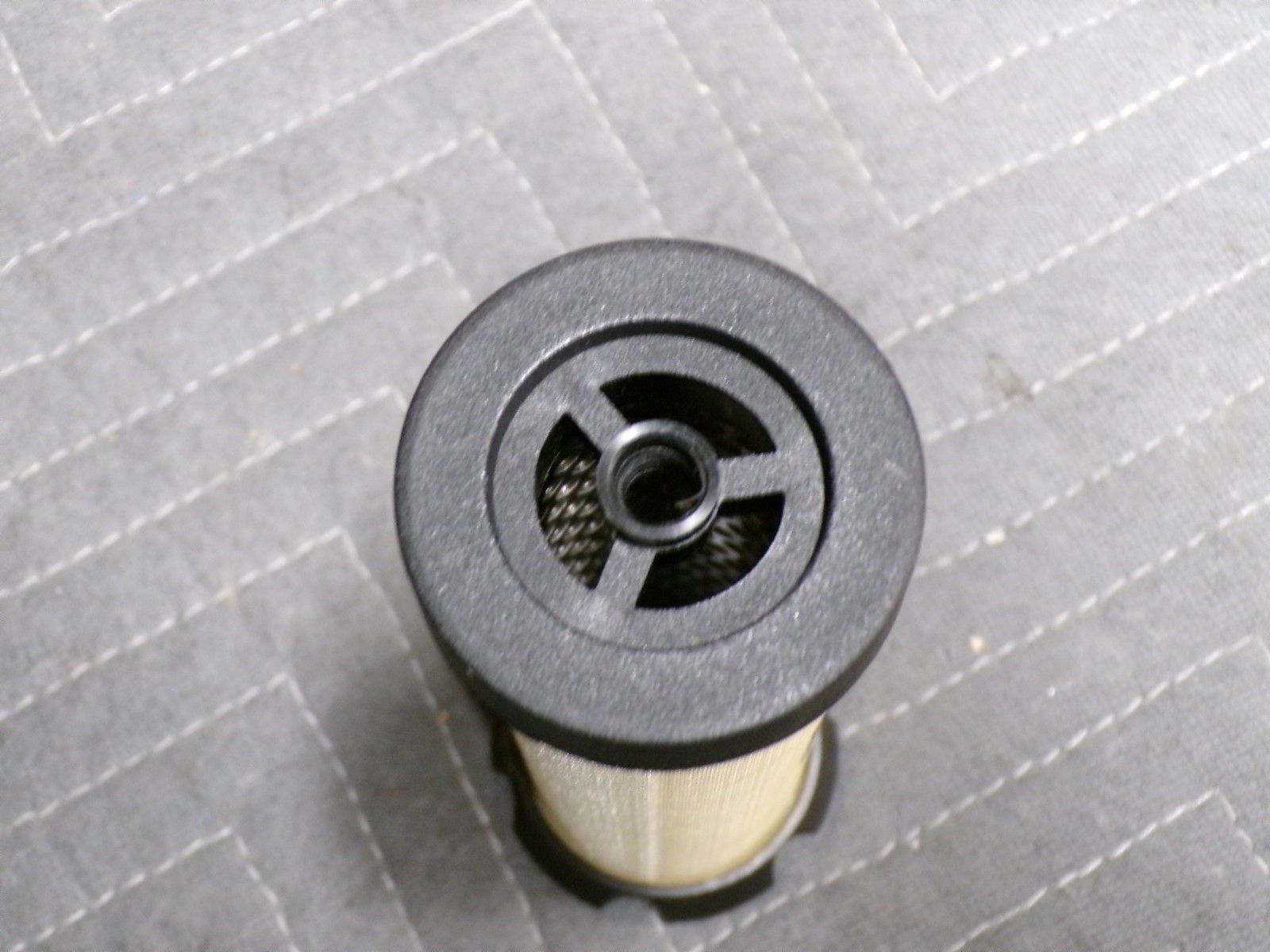 Johnson Controls #A-4000-605 331832 Coalescing Filter Element, 40 SCFM *NOS*