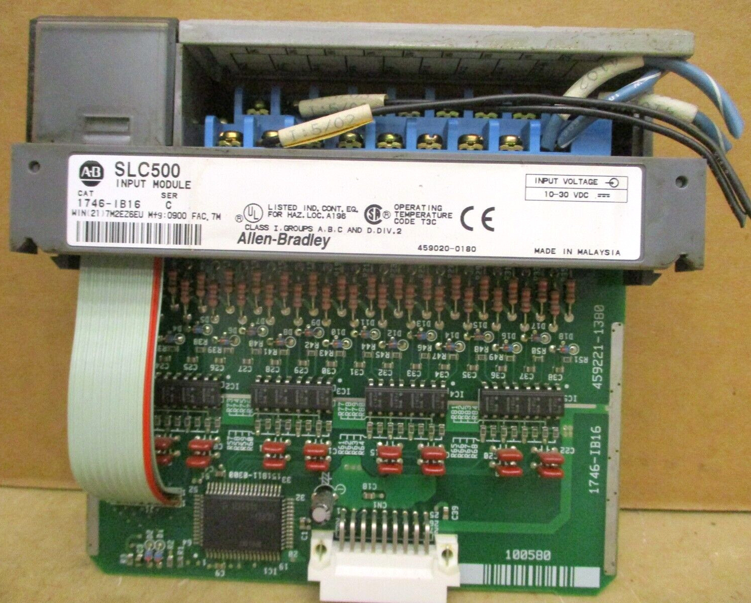 Allen-Bradley SLC 500 1746-P3 Ser A 1747-DCM 1747-SDN 1746-A13 48679GN