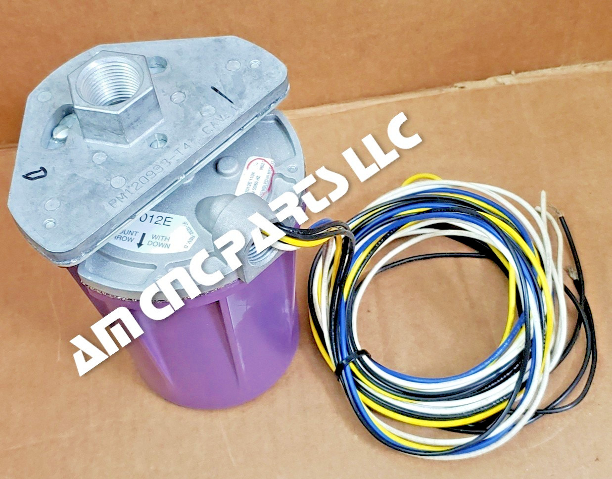 HONEYWELL C7012E1104 DYNAMIC SELF-CHECK FLAME DETECTOR C7012E